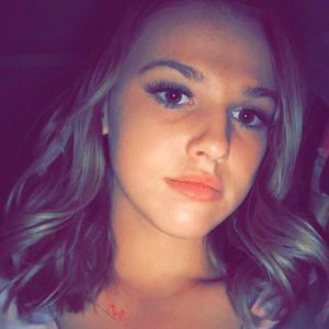 Meet your Posher, Tabitha